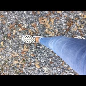 Meet your Posher, Anahi